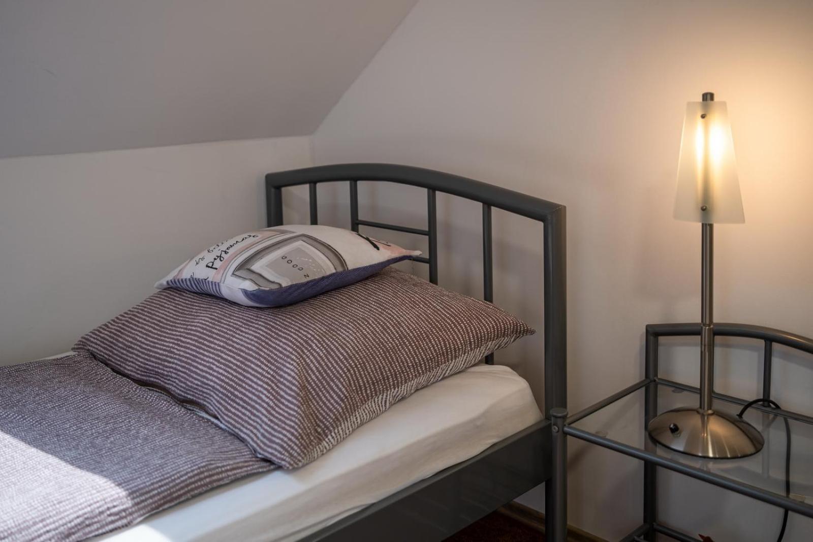 Szuerke Vendeghaz Balatonkenesen Apartment Ngoại thất bức ảnh